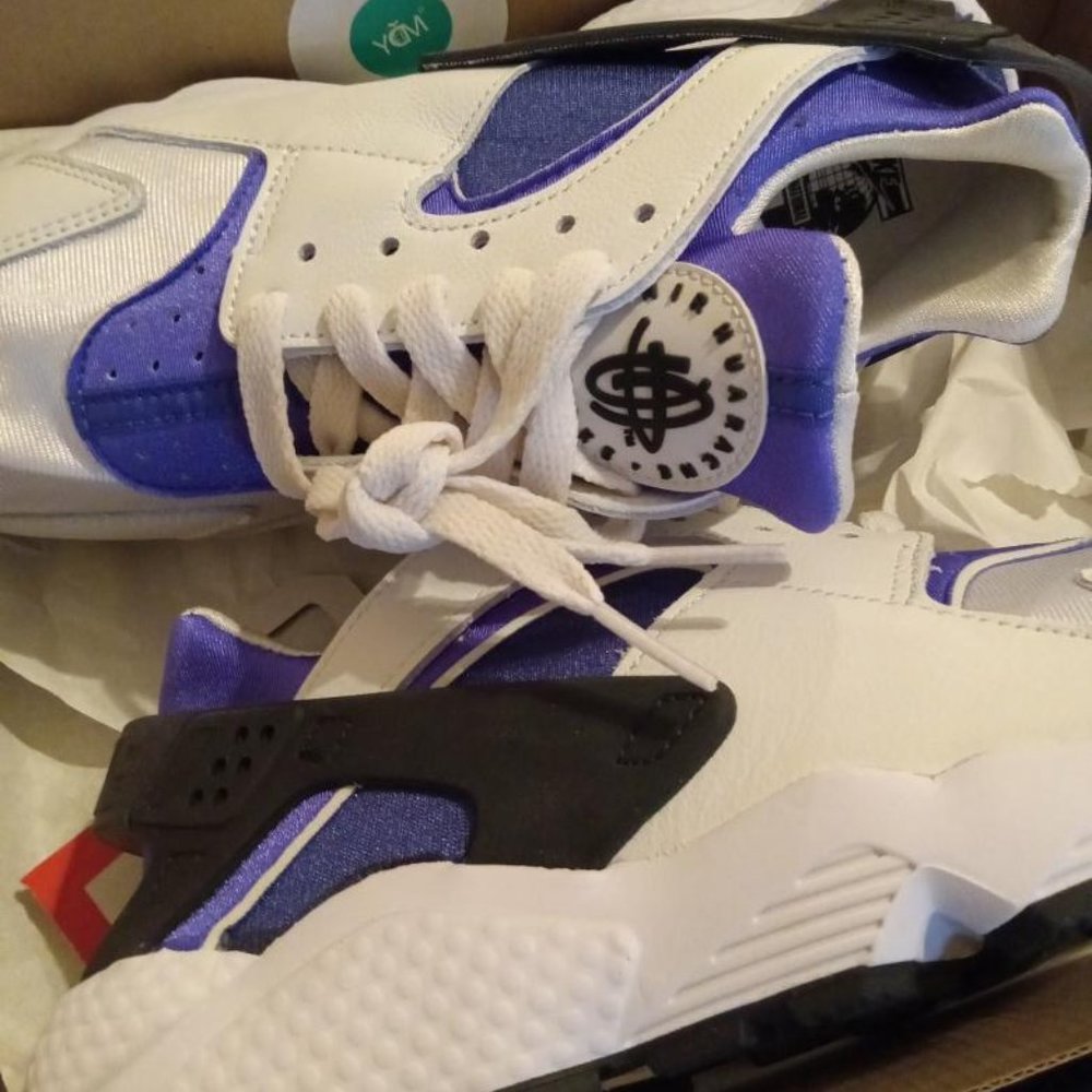 New Ice Hot Purple Rain Women's Nike Air Huarache - Picture 2 of 7